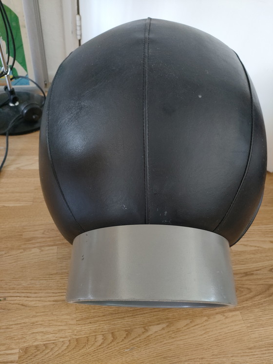 Image 1 of Design lederen poef kruk