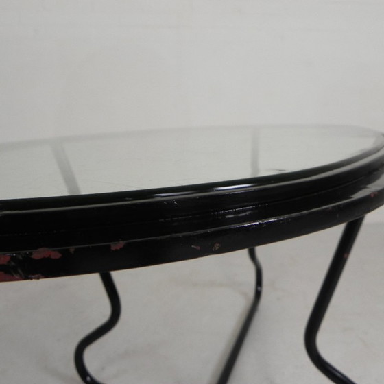 Image 1 of Conjunto de 4 sillones y mesa de centro con estructura tubular de estilo Bauhaus, década de 1950.