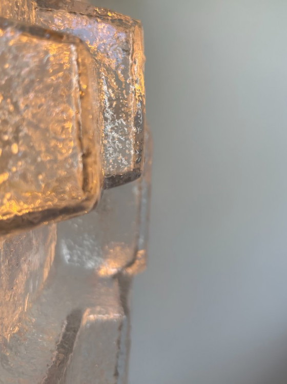 Image 1 of Lámpara de pared en vidrio burbuja, moldeado y prensado, Francia 1960