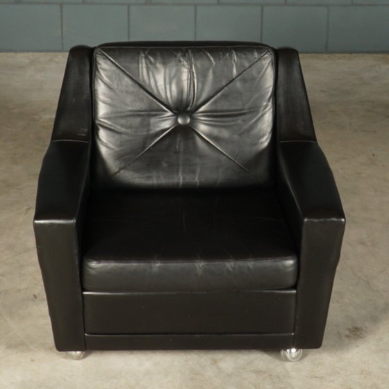Fauteuil vintage en cuir noir des années 1970 – Leather (photo 10 of 13)
