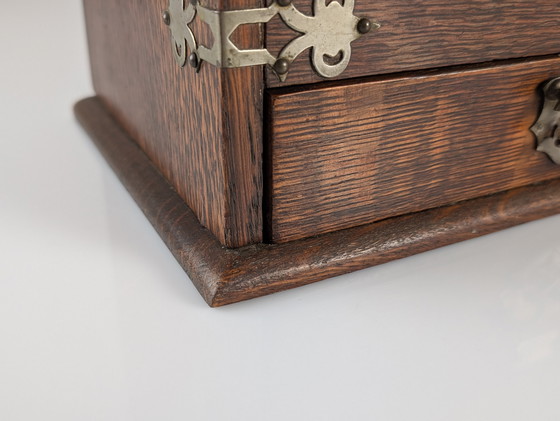 Image 1 of Mobiletto da scrittura vittoriano in quercia con tamburo automatico, XIX secolo