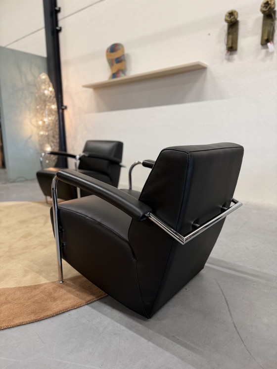 Image 1 of 2 poltrone Leolux Scylla in pelle nera