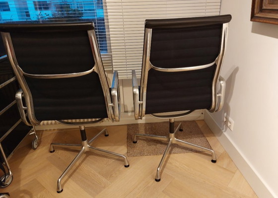 Image 1 of 2x Vitra EA112 black leather chairs