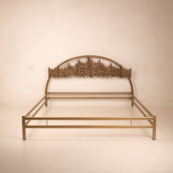 Luciano Frigerio Brutalista Aurora Letto Scultoreo King Size in Ottone – Materassi e reti, Bronze, Brass (photo 18 of 26)