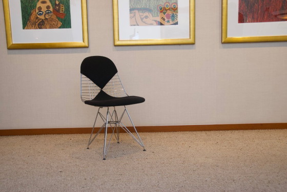 Image 1 of Vitra Eames Wire Chair DKR cromo: zwart hopzak