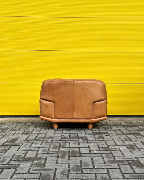 Image 1 of Fauteuil lounge vintage en cuir cognac