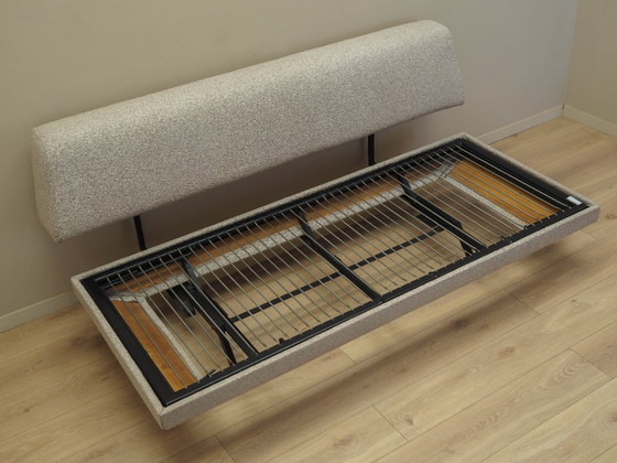 Image 1 of Canapé-lit, design italien, années 1970, fabrication : Italie