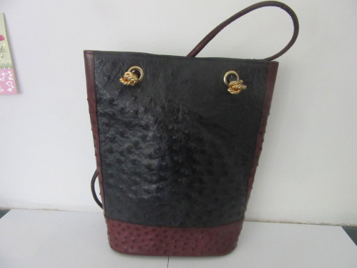 Guy Laroche Paris schoudertas, crossover tas, emmermodel, struisvogel leer, vintage