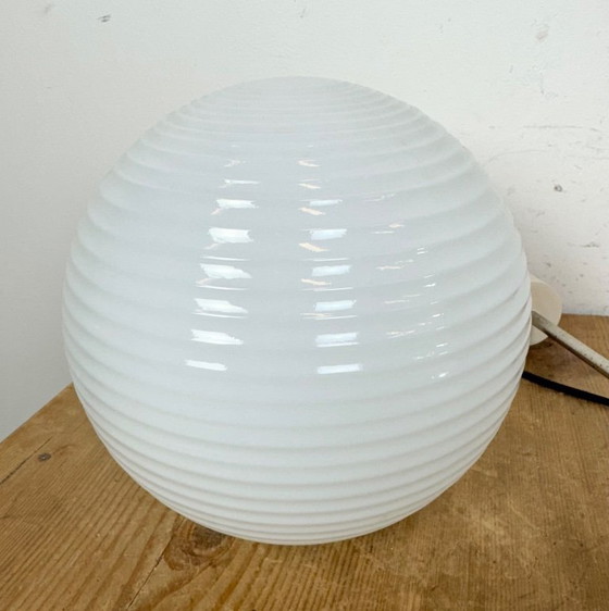 Image 1 of Vintage kroonluchter met melkglas van Elektrosvit, jaren 60