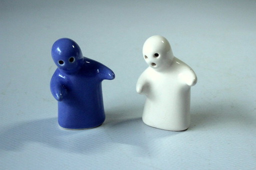 Design Salz und Pfefferstreuer Hugging Ghosts aus Keramik