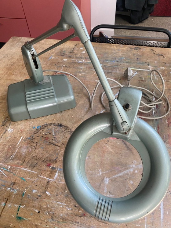 Image 1 of Dazor floating fixture USA