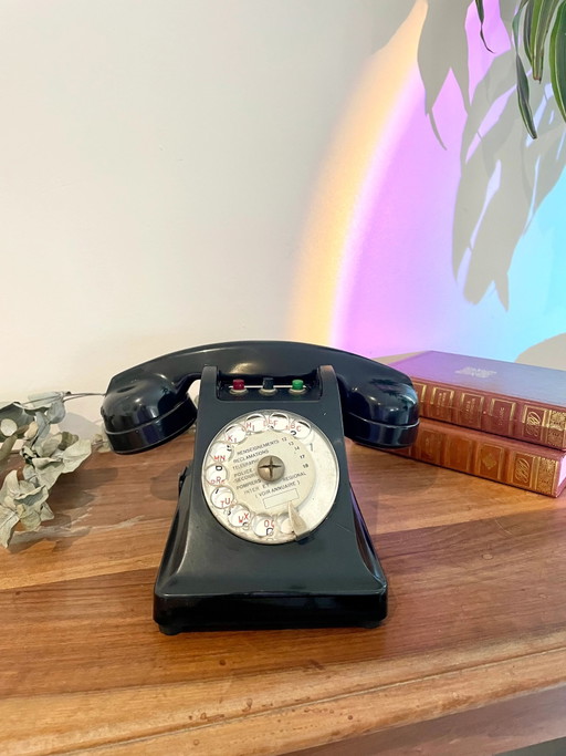 Vintage Black Bakelite Telephone