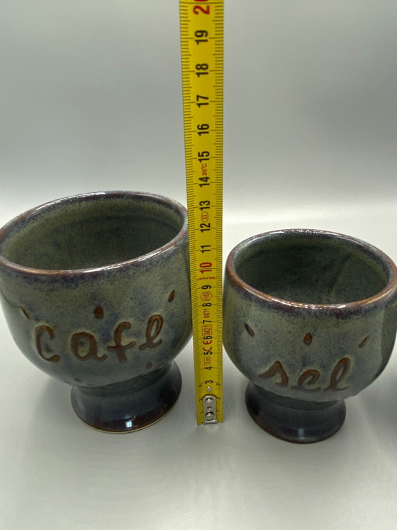 3 geëmailleerde aardewerken koffie-, zout- en pepervaatjes – handgemaakt aardewerk – Servies (photo 7 of 10)