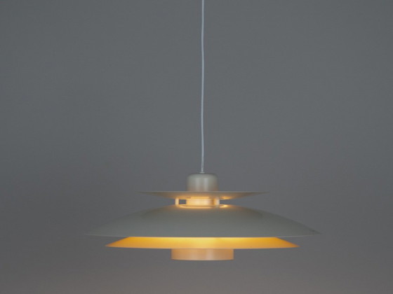 Image 1 of Lampada a sospensione vintage danese a forma di corno, risalente agli anni '80.