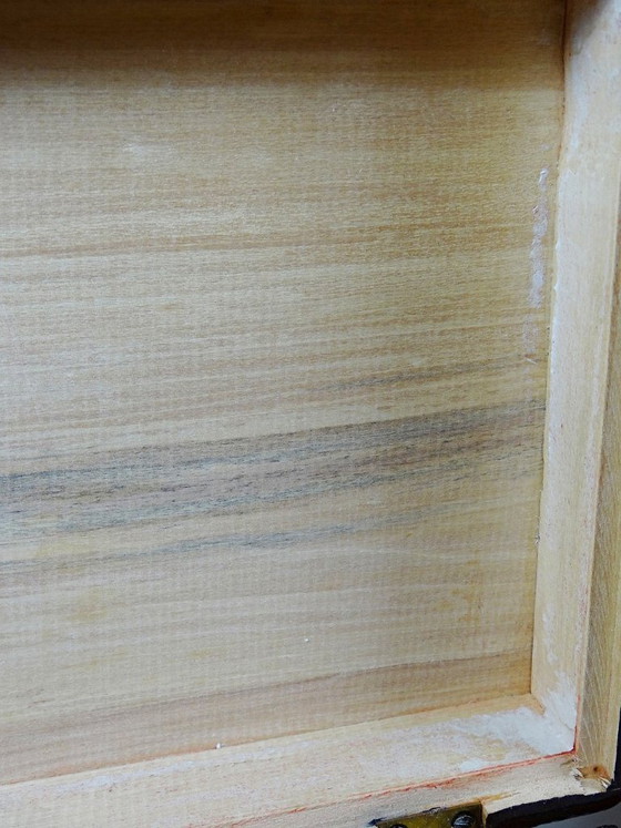 Image 1 of Vintage Aziatische handgesneden houten doos uit de jaren 70-80.