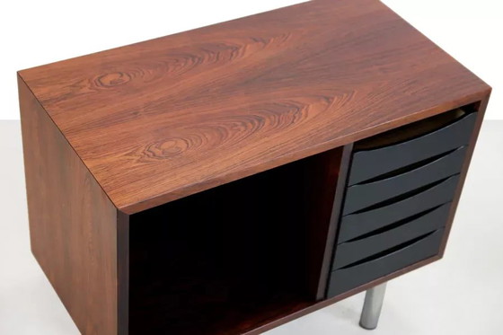 Platenspelerkast van palissanderhout, Deens design – Buffetkasten, Chrome, Mid Century Modern (photo 4 of 5)