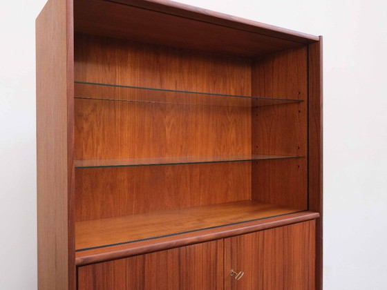 Image 1 of Mobiletto alto vintage "Bartels" in teak, stile metà secolo.