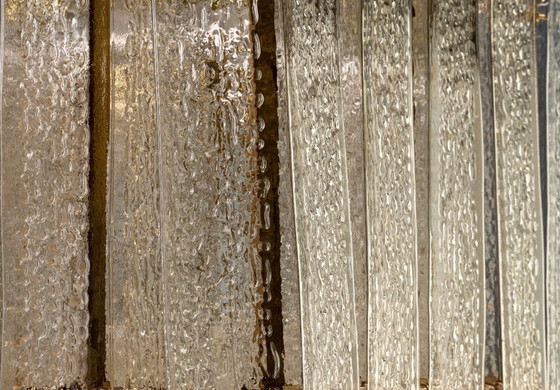 Image 1 of Kroonluchter van messing en gestructureerd ijsglas, jaren 50, Oostenrijk