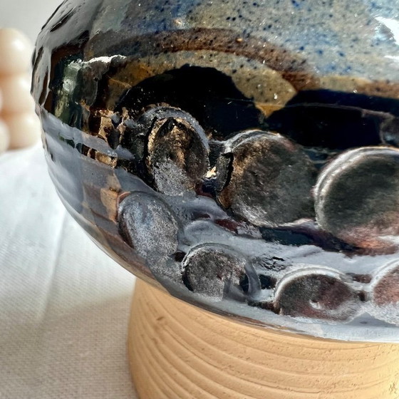 Image 1 of Sculpturaal vogelbeeldje van steengoed door Hanne Stentøj - Danish Ceramics Cobalt Blue, 1960