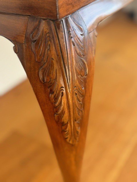 Image 1 of Table Chippendale