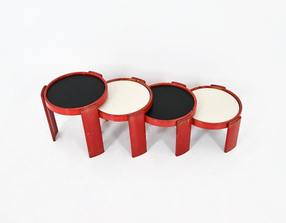 Image 1 of Set van 4 tafels, model 780, ontworpen door Gianfranco Frattini voor Cassina, jaren 60.