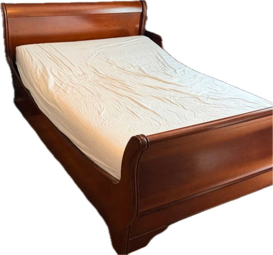 Letto a slitta in legno di ciliegio e 2 comodini – Letti matrimoniali (photo 2 of 5)