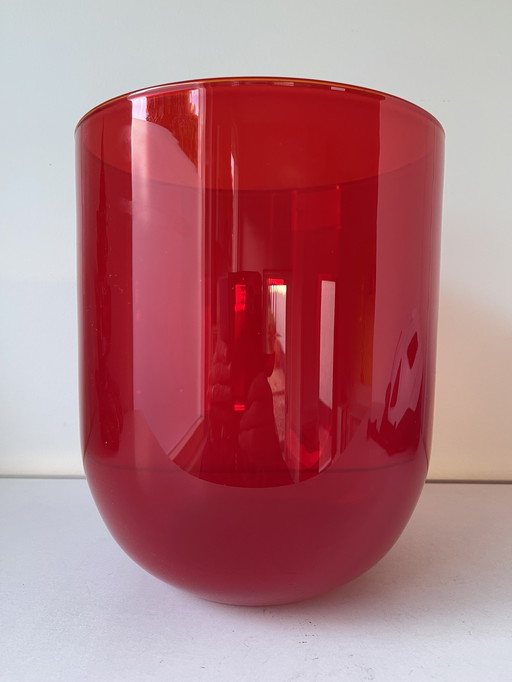 Vase rouge