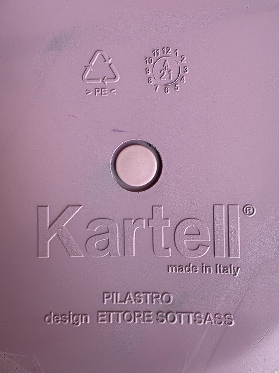 Kartell Pilastro Side table Lilac – Plastic (photo 6 of 8)