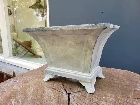 Gusseiserne Jardiniere grauer Pflanzkübel, Gusseisen, Vintage (Foto 4 von 6)