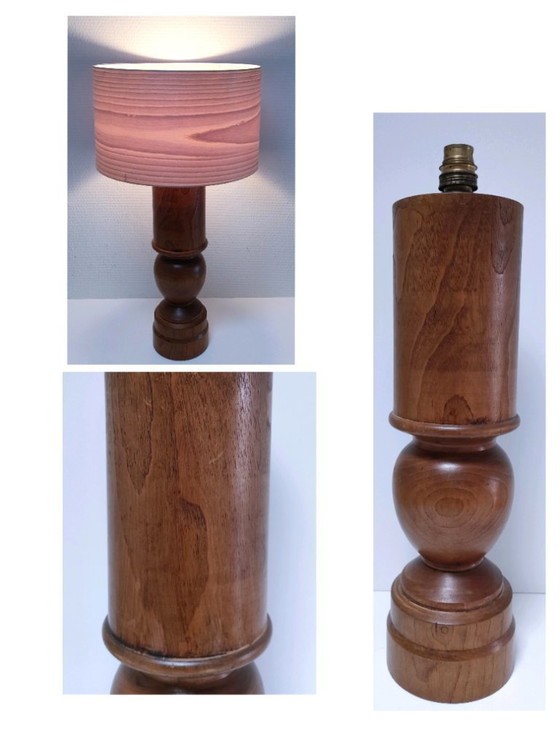 Image 1 of grande lampada in rovere massello con timbro vintage