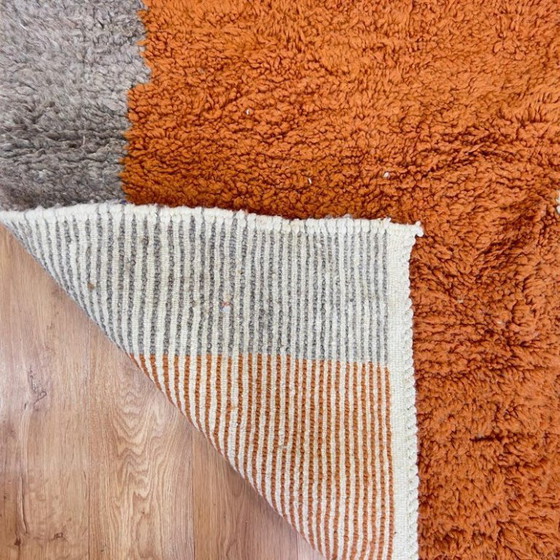 Alfombra hecha a mano de 300x200 cm. – Wool (photo 6 of 8)