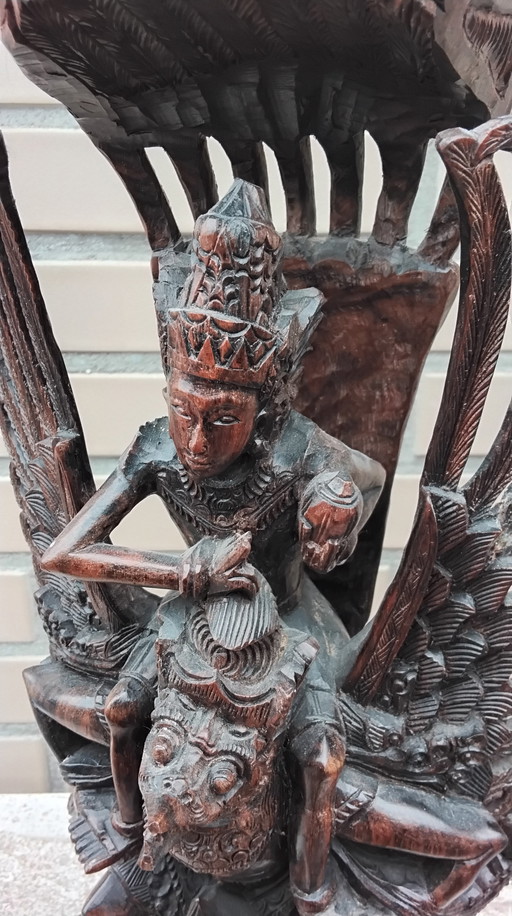 Balinesische Statue von Vishnu