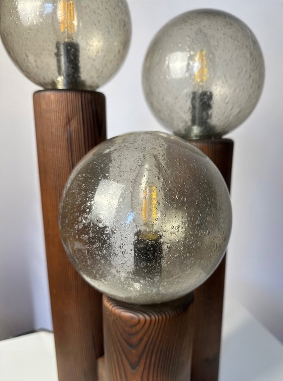 Image 1 of Vintage 'Model 19' Temde Leuchten tafellamp in hout en handgeblazen glas
