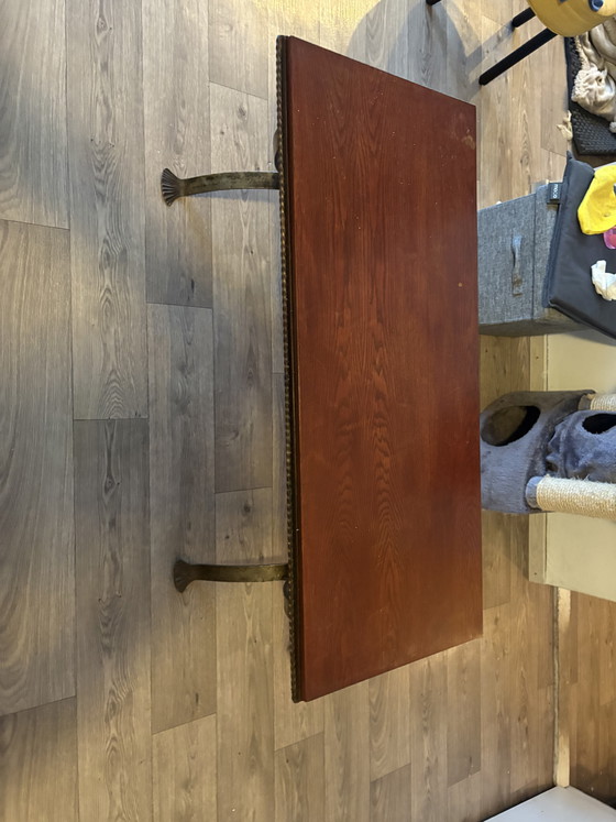 Image 1 of Mesa de centro de roble con estructura de hierro fundido.