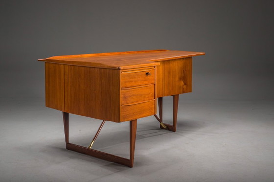Image 1 of  Mid-Century Boomerang Desk in Teak by Peter Løvig Nielsen, Denmark, 1960s