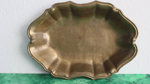 Frutero antiguo de hierro fundido con baño de latón, circa 1900, grande, muy pesado.