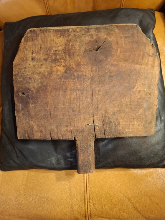 19thC Transylvanian Primitive Set: Antique Wooden Yarn Winder Box (Sucală) & Hand-Carved Bread Oven Peel (photo 3 of 15)