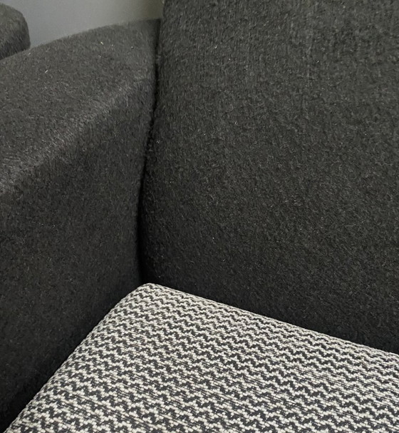 Image 1 of Set van twee zwart-witte fauteuils uit de jaren 60.