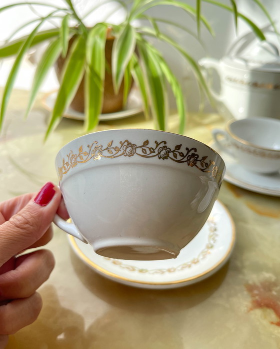Image 1 of Set da tè/caffè vintage in porcellana bianca con motivo Madrid Moulin des Loups dorato