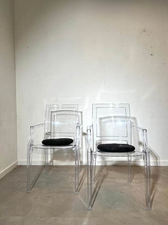 Fauteuil design transparent « Arthur » – Sieste (photo 4 of 5)
