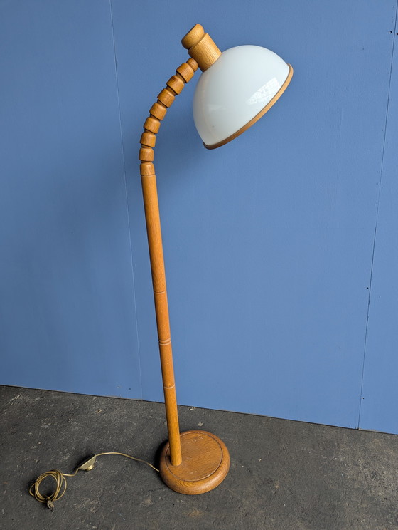 Image 1 of lampadaire vintage en bois