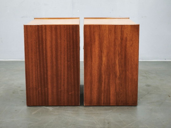Coppia di comodini cecoslovacchi Mid-Century Modern, anni '70, Legno, Marrone, Mid Century Modern (foto 5 di 15)