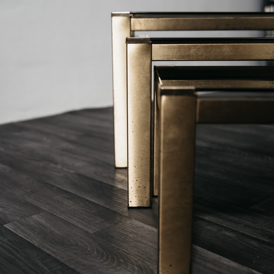 Image 1 of Ensemble de trois tables basses en laiton, style Hollywood Regency, design moderne des années 1970