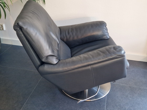 Image 1 of Poltrona girevole in pelle Leolux Cece