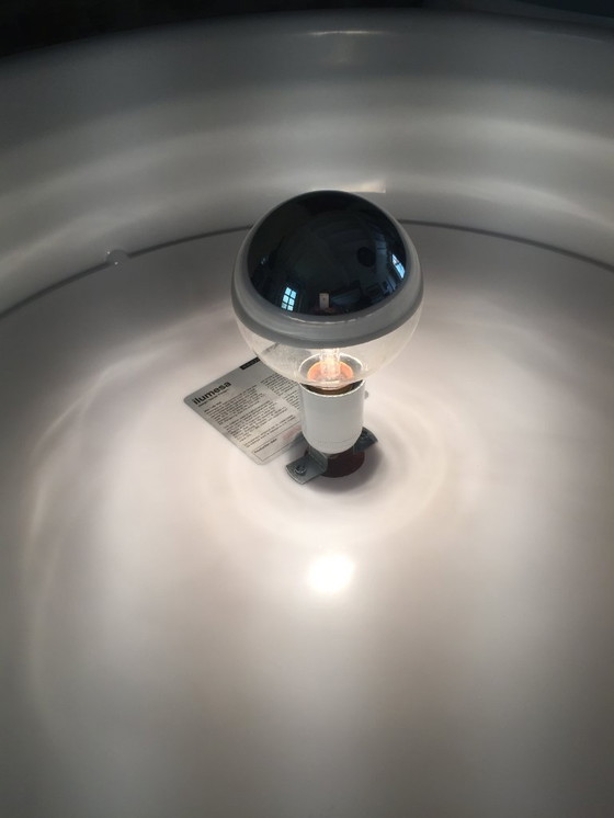 Image 1 of TAVOLO ILUMESA VINTAGE DI VERNER PANTON