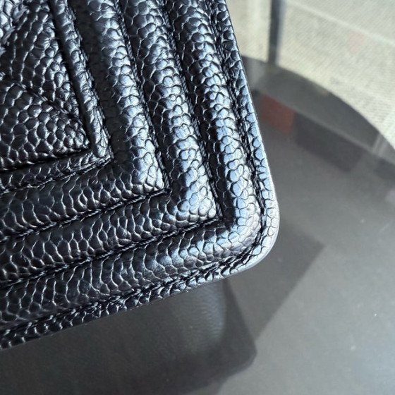 Image 1 of Chanel Boy Old Medium - Caivar gewatteerd generfd kalfsleer, zwart ruthenium, gouden hardware, serie 19