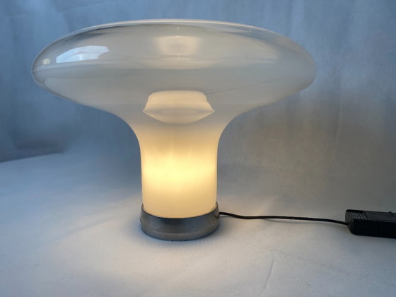 Image 1 of Artemide Lesbo Tischleuchte – Design von Angelo Mangiarotti