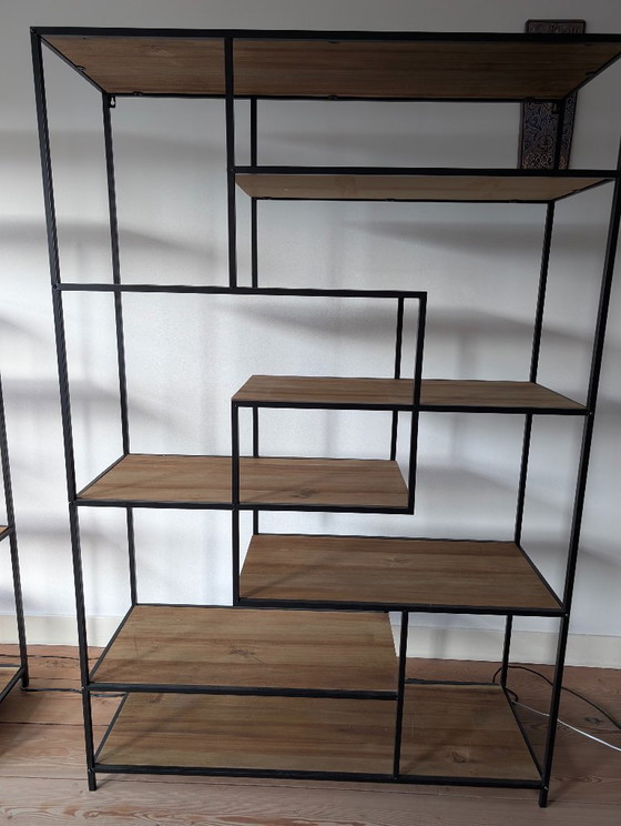 Image 1 of Planken in mid-century/industriële stijl (x2)