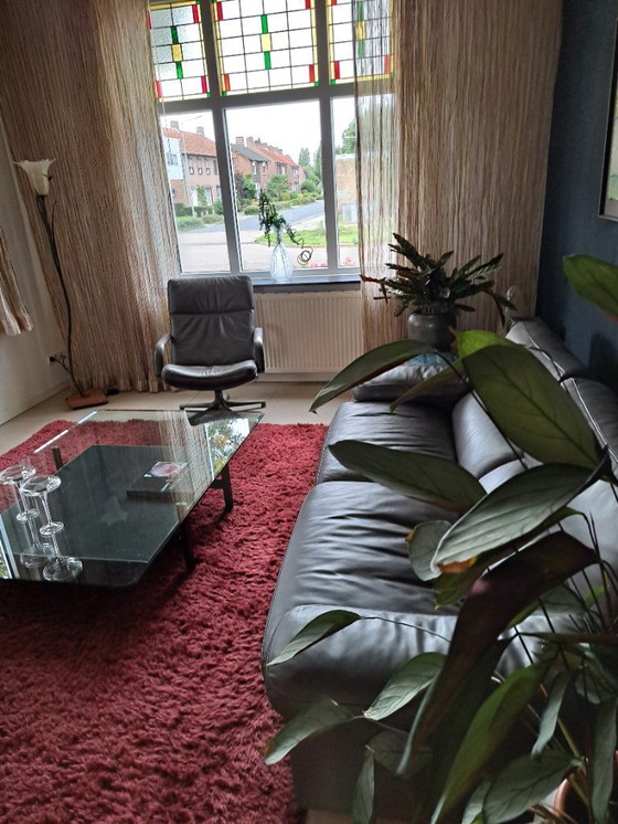 Image 1 of Sofa 2.5-seater Poltrona Frau, model Petronio