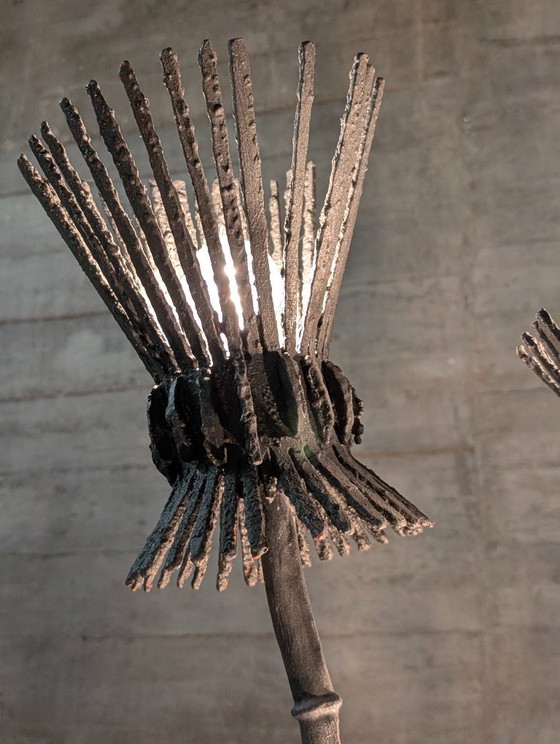 Lampada da terra brutalista in ferro battuto nero a cinque luci a cardo, anni '70 – Lampade da terra, Iron (photo 11 of 14)